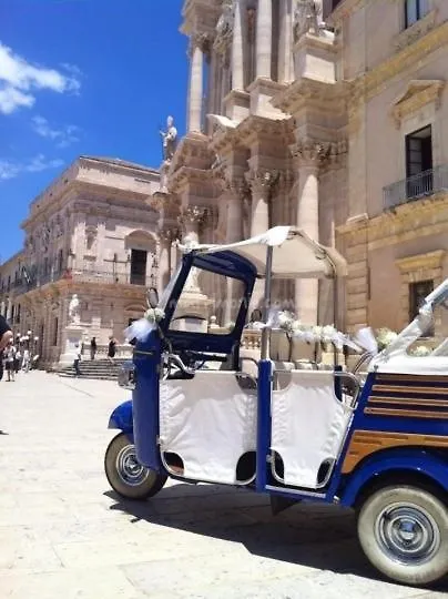 Coralli Del Plemmirio Syracuse 3*,  Italia